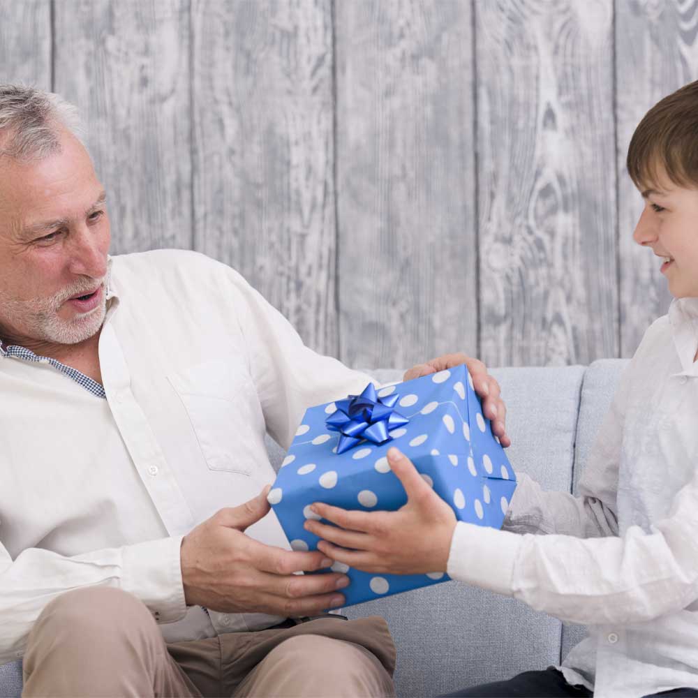 10 idées cadeaux pour la fête des grands-pères