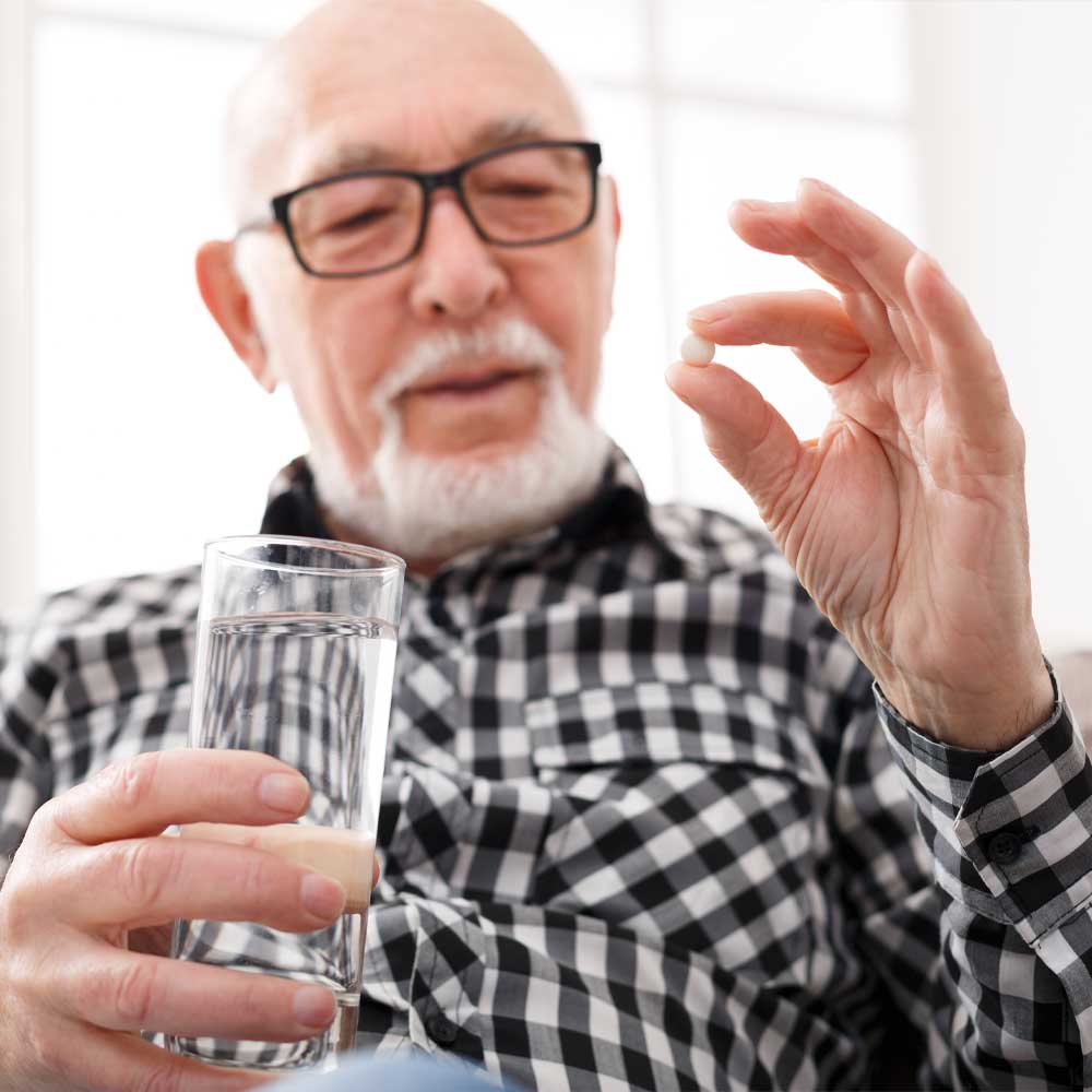 Les dangers de l'hyperhydratation chez les seniors