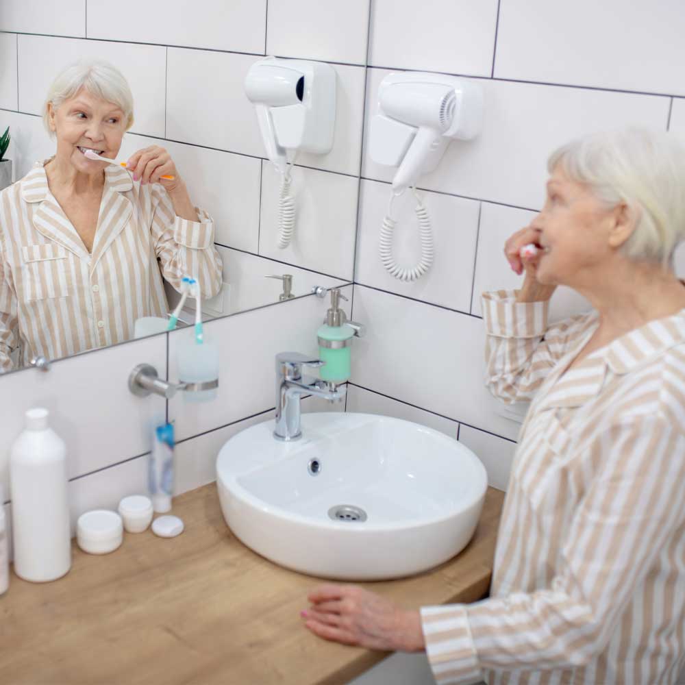 Choisir le meilleur tapis de douche antidérapant pour senior